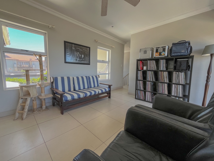 To Let 3 Bedroom Property for Rent in Sheffield Beach KwaZulu-Natal