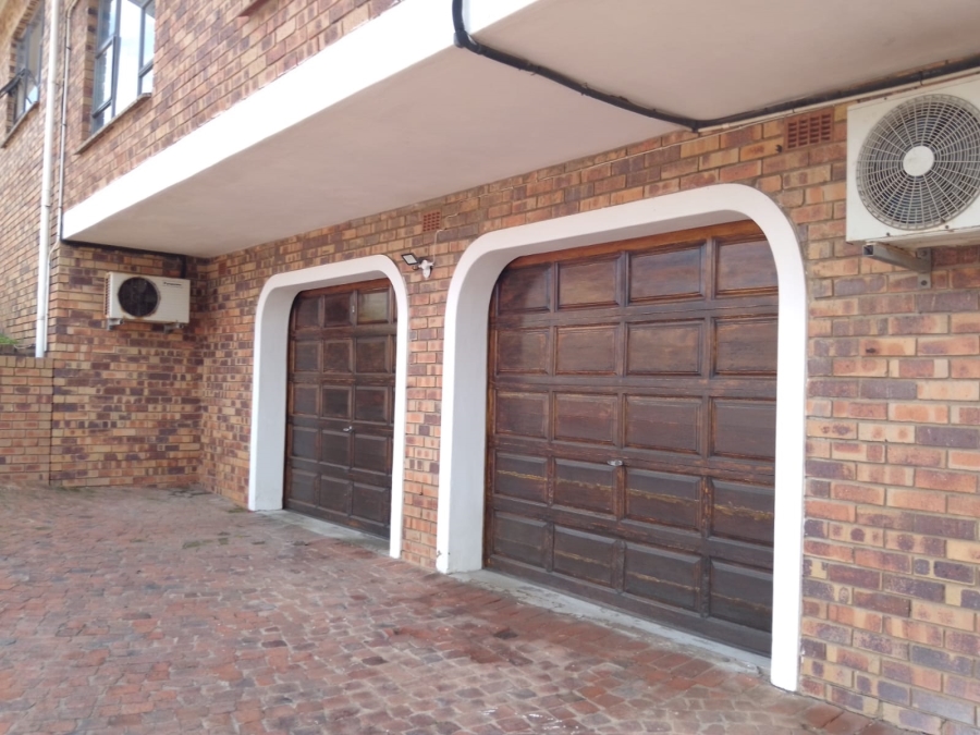 3 Bedroom Property for Sale in High Ridge KwaZulu-Natal