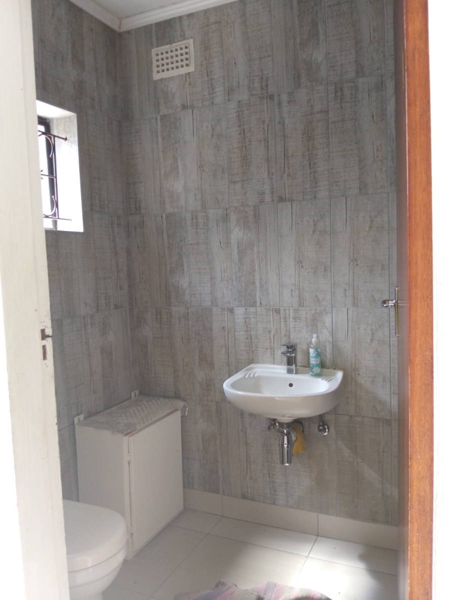 3 Bedroom Property for Sale in High Ridge KwaZulu-Natal