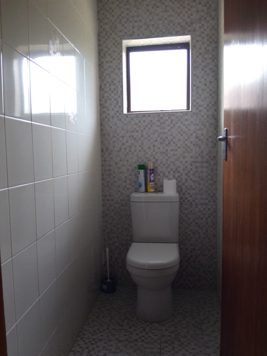 3 Bedroom Property for Sale in High Ridge KwaZulu-Natal