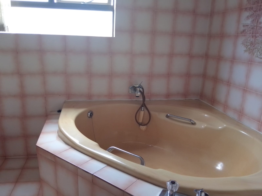 3 Bedroom Property for Sale in High Ridge KwaZulu-Natal