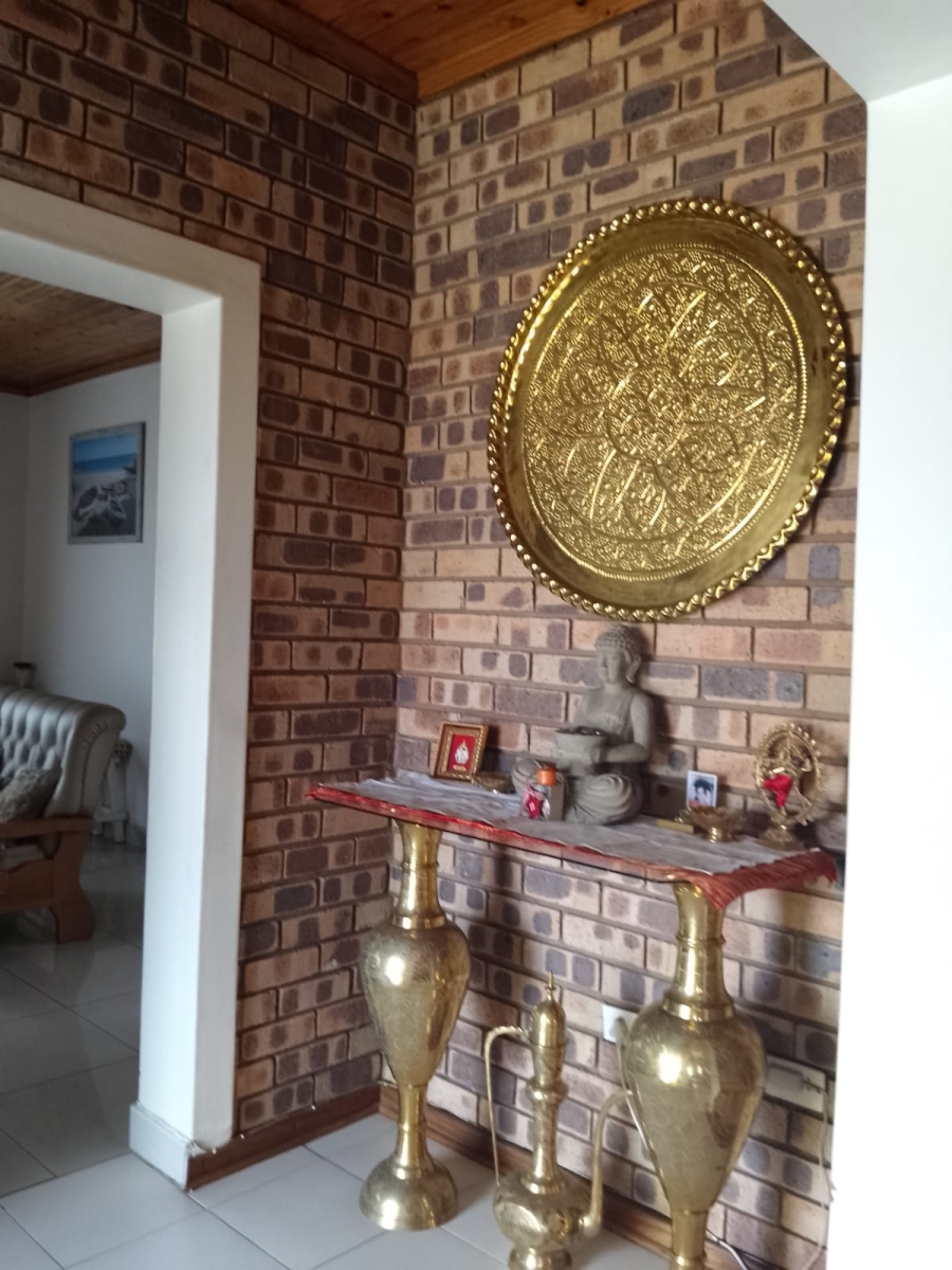 3 Bedroom Property for Sale in High Ridge KwaZulu-Natal