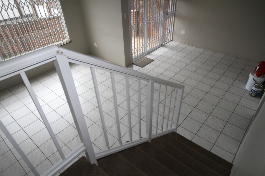 To Let 3 Bedroom Property for Rent in Amanzimtoti KwaZulu-Natal