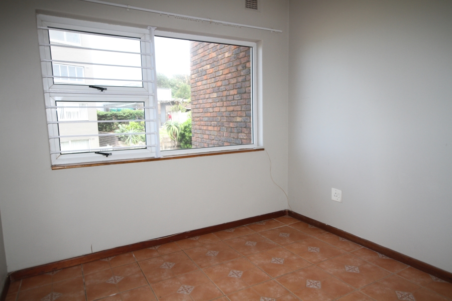 To Let 3 Bedroom Property for Rent in Amanzimtoti KwaZulu-Natal