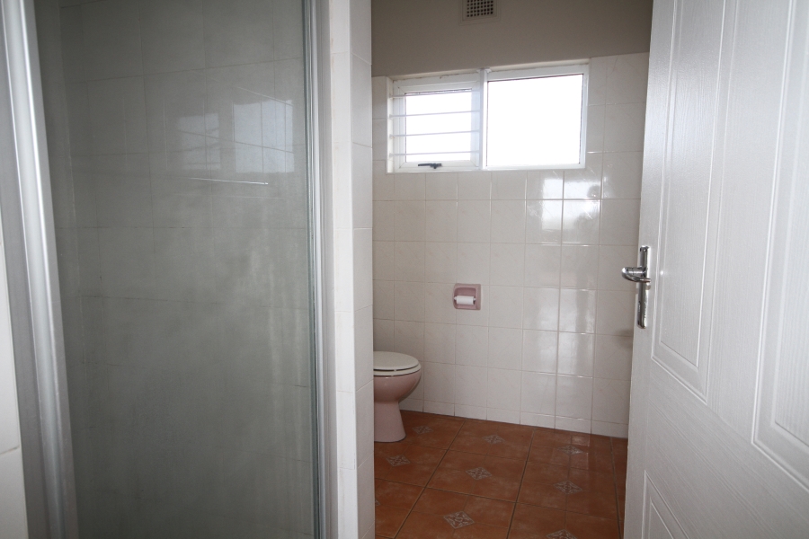 To Let 3 Bedroom Property for Rent in Amanzimtoti KwaZulu-Natal