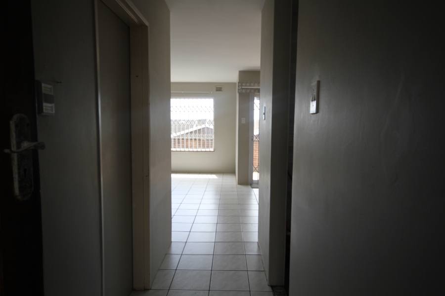 To Let 3 Bedroom Property for Rent in Amanzimtoti KwaZulu-Natal