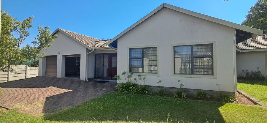 4 Bedroom Property for Sale in Huttenheights KwaZulu-Natal