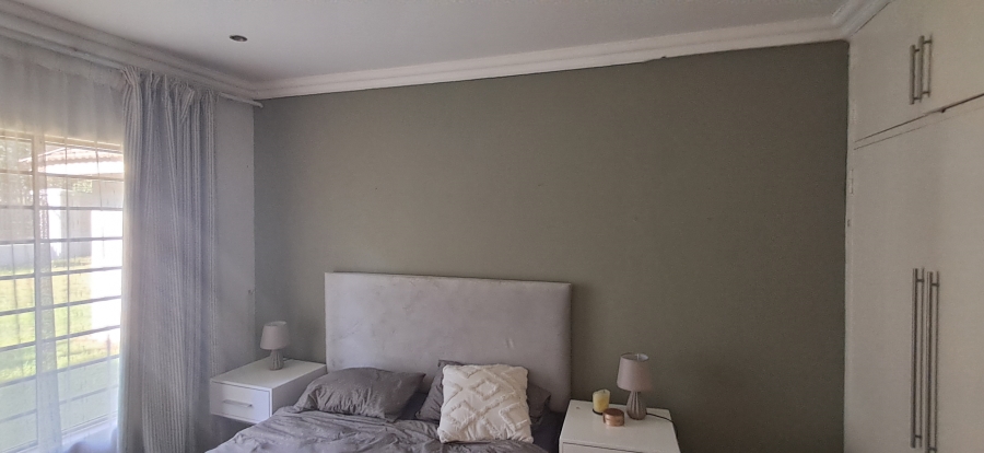 4 Bedroom Property for Sale in Huttenheights KwaZulu-Natal