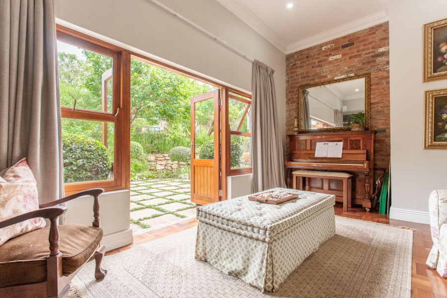 5 Bedroom Property for Sale in Cotswold Downs Estates KwaZulu-Natal