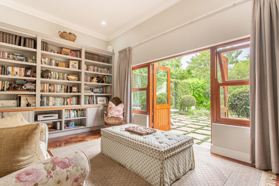 5 Bedroom Property for Sale in Cotswold Downs Estates KwaZulu-Natal