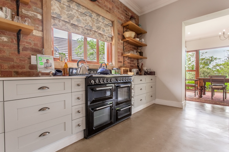 5 Bedroom Property for Sale in Cotswold Downs Estates KwaZulu-Natal