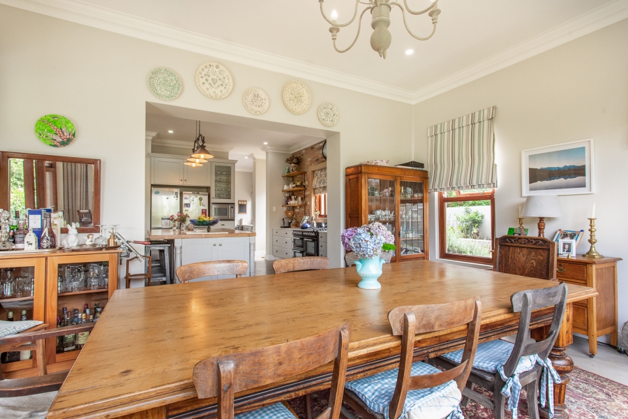 5 Bedroom Property for Sale in Cotswold Downs Estates KwaZulu-Natal