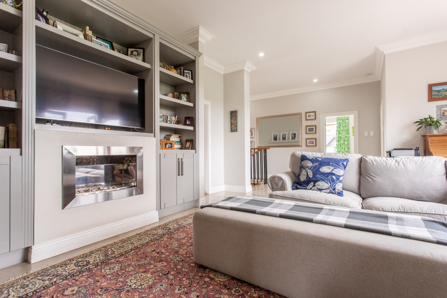 5 Bedroom Property for Sale in Cotswold Downs Estates KwaZulu-Natal