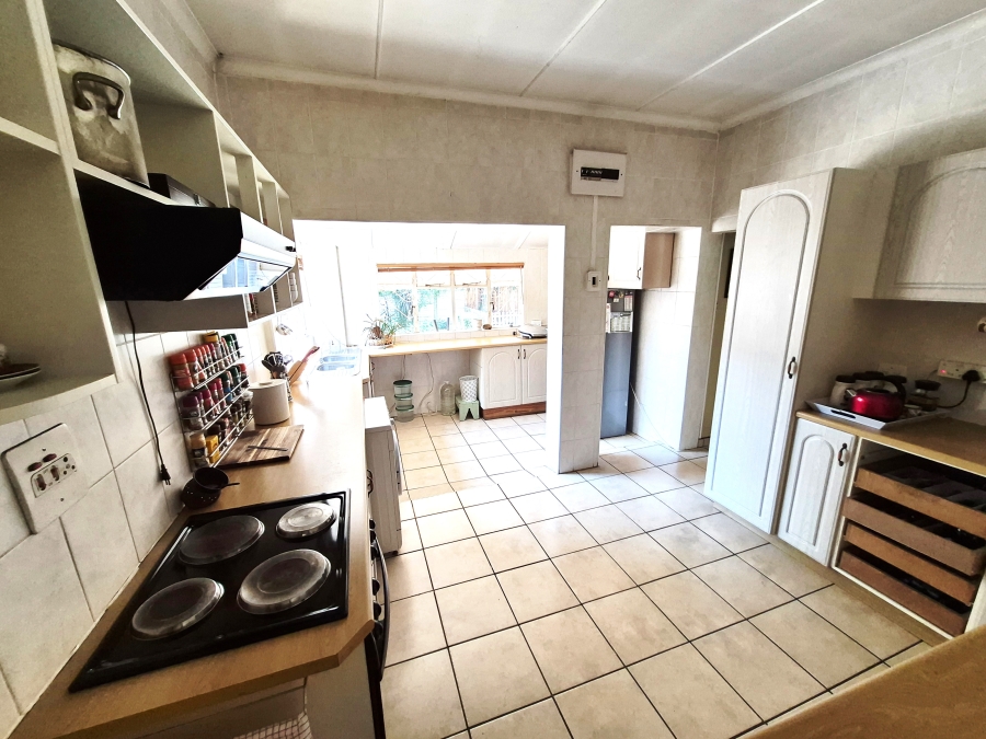 5 Bedroom Property for Sale in Scottsville KwaZulu-Natal