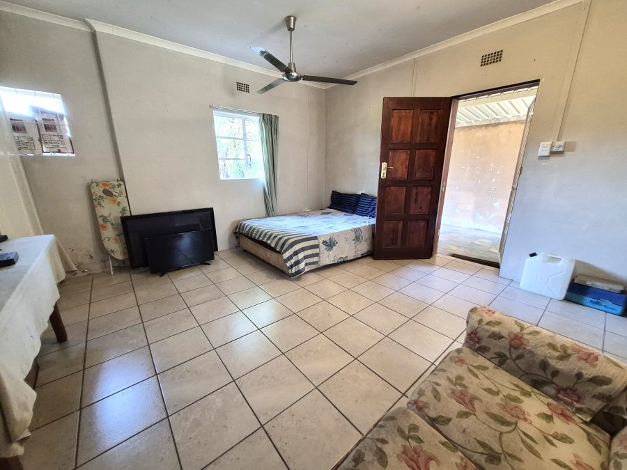 5 Bedroom Property for Sale in Scottsville KwaZulu-Natal