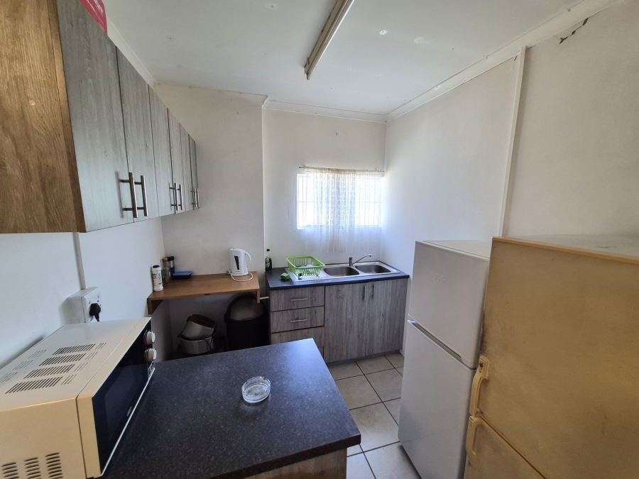 5 Bedroom Property for Sale in Scottsville KwaZulu-Natal