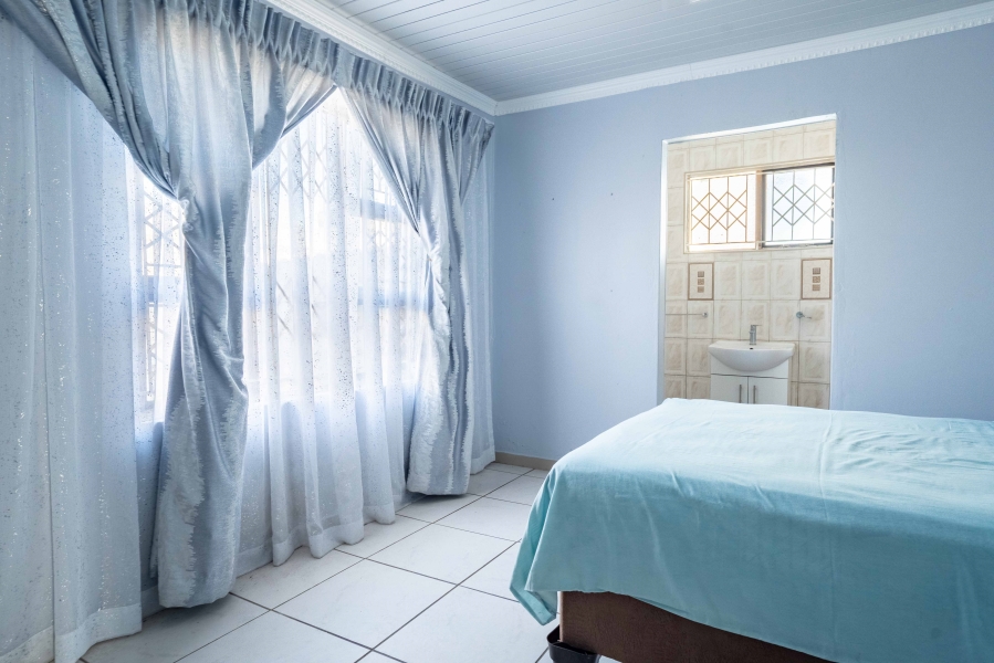 3 Bedroom Property for Sale in Lovu KwaZulu-Natal