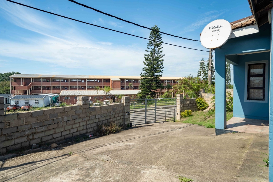 3 Bedroom Property for Sale in Lovu KwaZulu-Natal