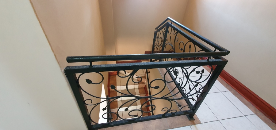 To Let commercial Property for Rent in Bluff KwaZulu-Natal