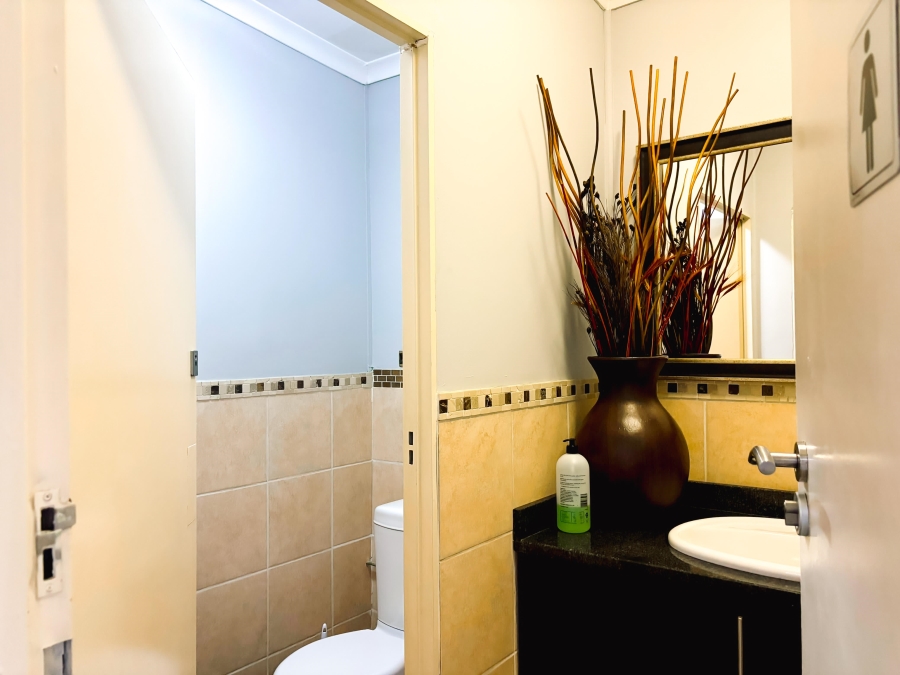 Commercial Property for Sale in Scottsville KwaZulu-Natal