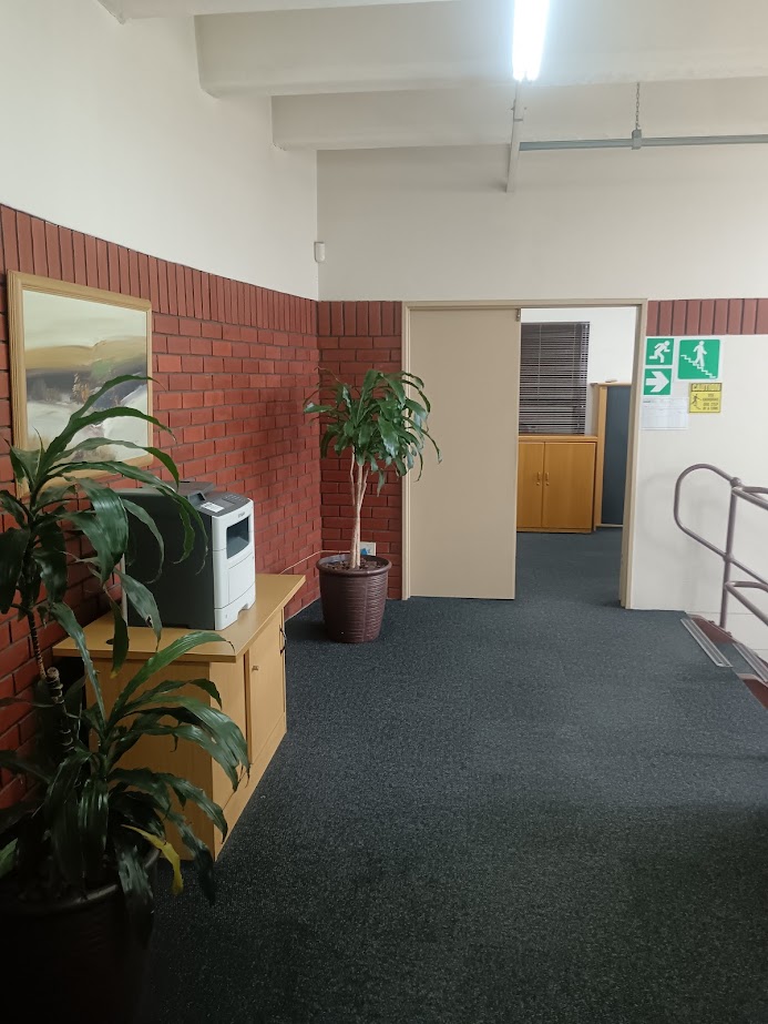 To Let commercial Property for Rent in Mahogany Ridge KwaZulu-Natal