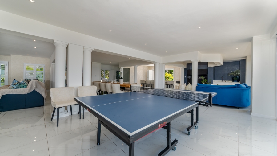 6 Bedroom Property for Sale in Willard Beach KwaZulu-Natal