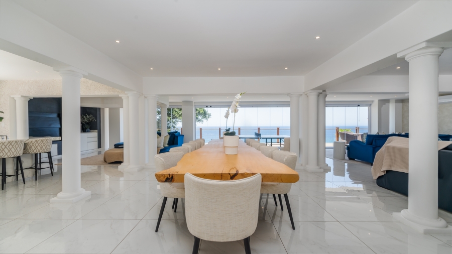 6 Bedroom Property for Sale in Willard Beach KwaZulu-Natal