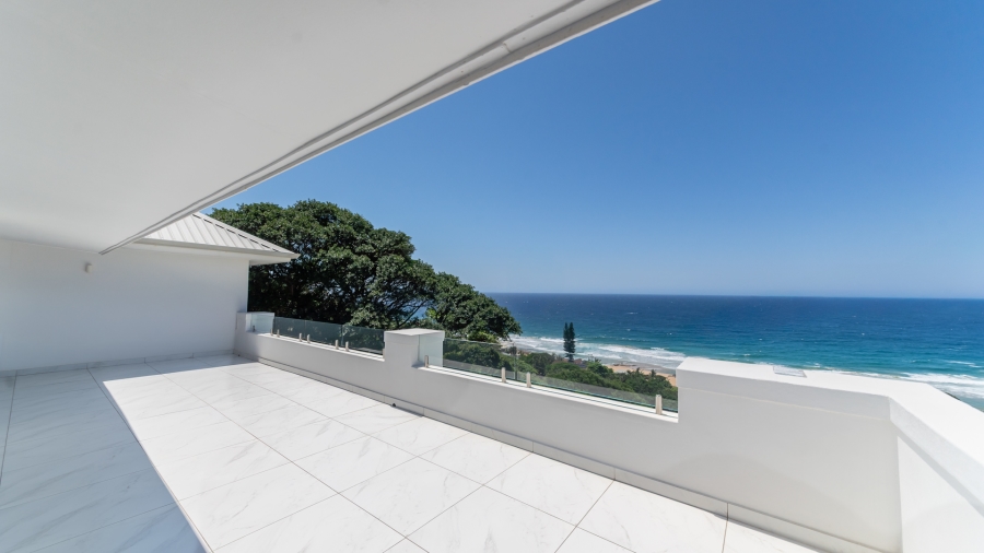 6 Bedroom Property for Sale in Willard Beach KwaZulu-Natal