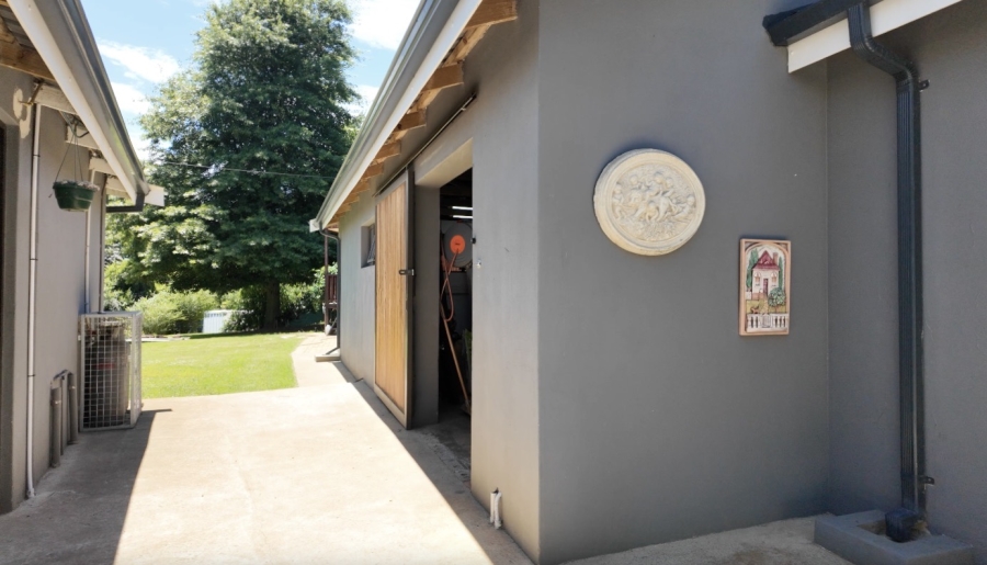 To Let 2 Bedroom Property for Rent in Nottingham Road KwaZulu-Natal