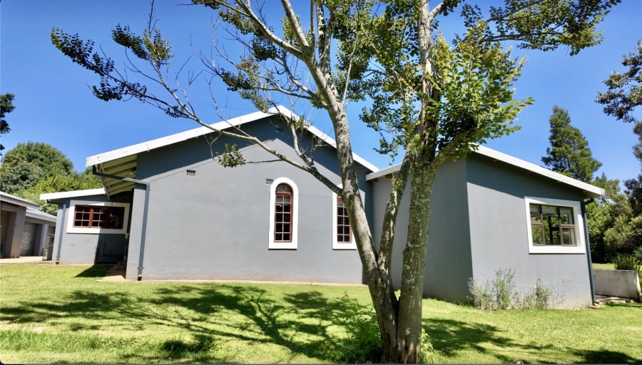 To Let 2 Bedroom Property for Rent in Nottingham Road KwaZulu-Natal