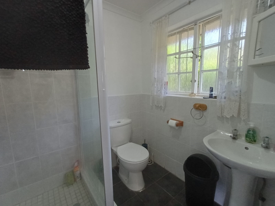 To Let 3 Bedroom Property for Rent in Waterfall KwaZulu-Natal