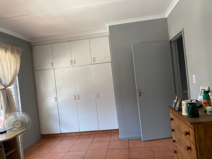 2 Bedroom Property for Sale in Glenwood KwaZulu-Natal