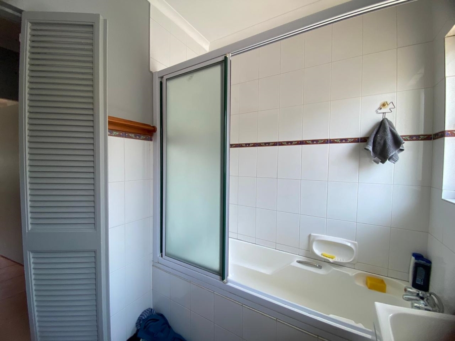 2 Bedroom Property for Sale in Glenwood KwaZulu-Natal