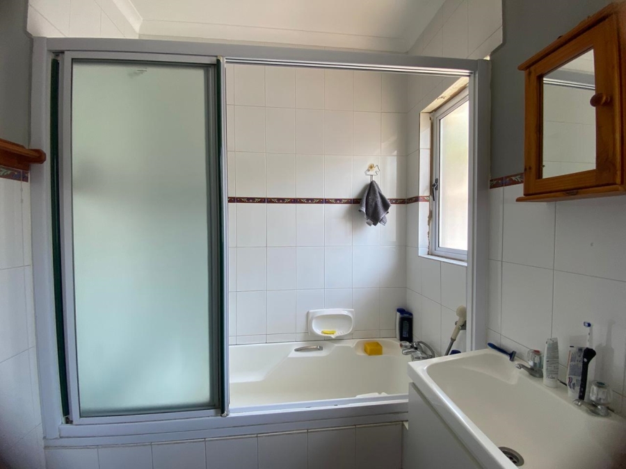 2 Bedroom Property for Sale in Glenwood KwaZulu-Natal