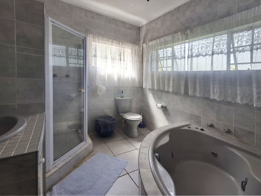 3 Bedroom Property for Sale in Howick North KwaZulu-Natal