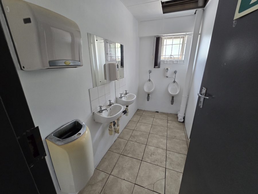 To Let commercial Property for Rent in Westmead KwaZulu-Natal