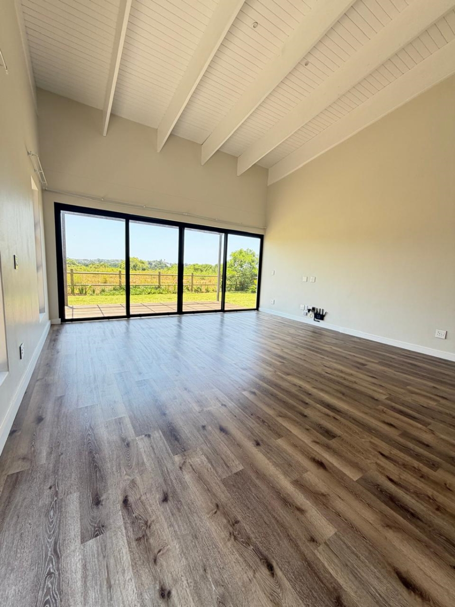 To Let 3 Bedroom Property for Rent in Salt Rock KwaZulu-Natal