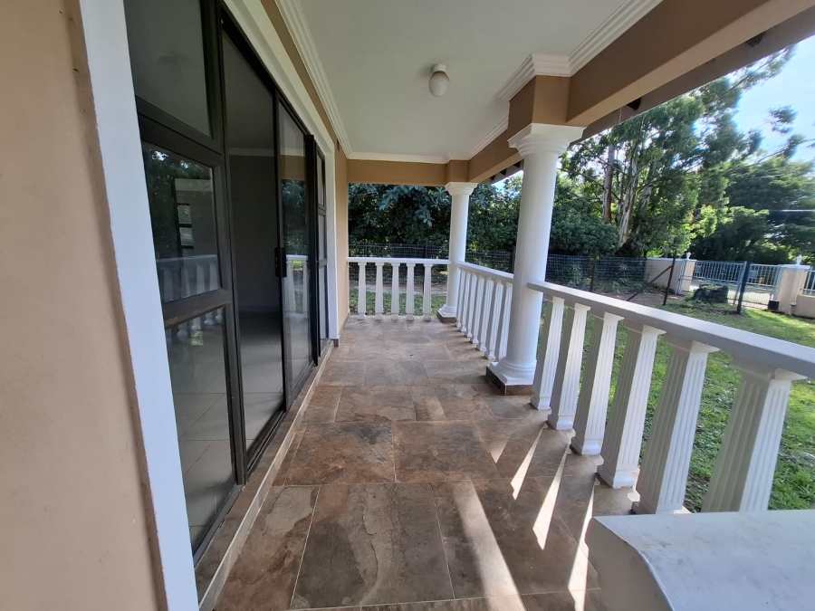 To Let 3 Bedroom Property for Rent in Crestholme KwaZulu-Natal