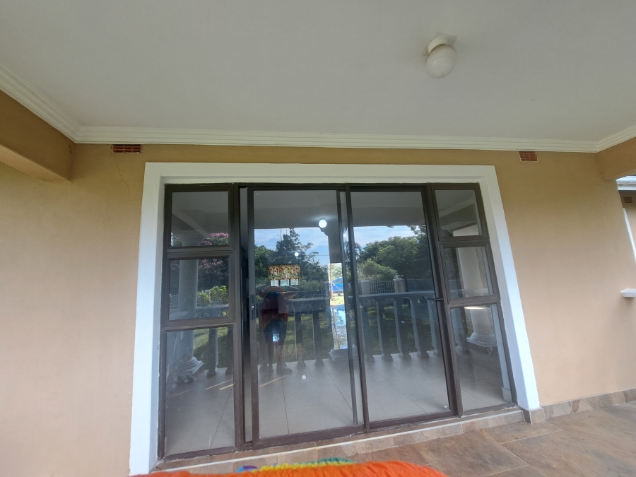 To Let 3 Bedroom Property for Rent in Crestholme KwaZulu-Natal