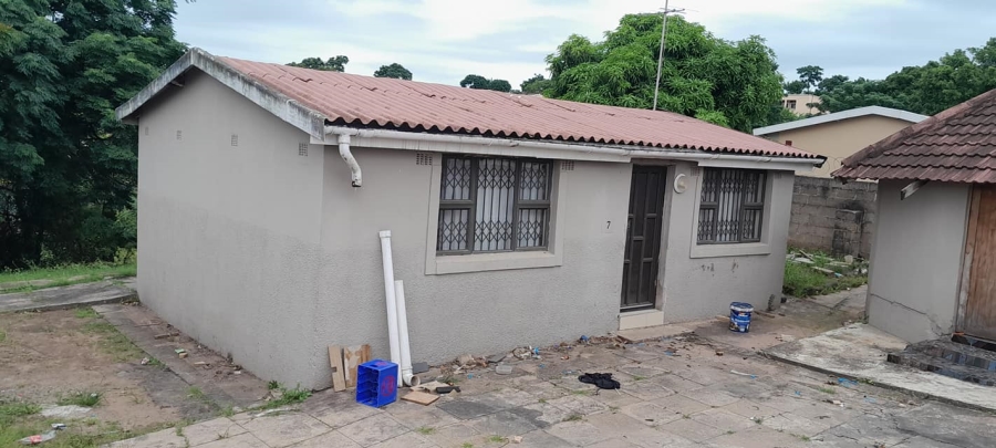 2 Bedroom Property for Sale in Kwandengezi KwaZulu-Natal