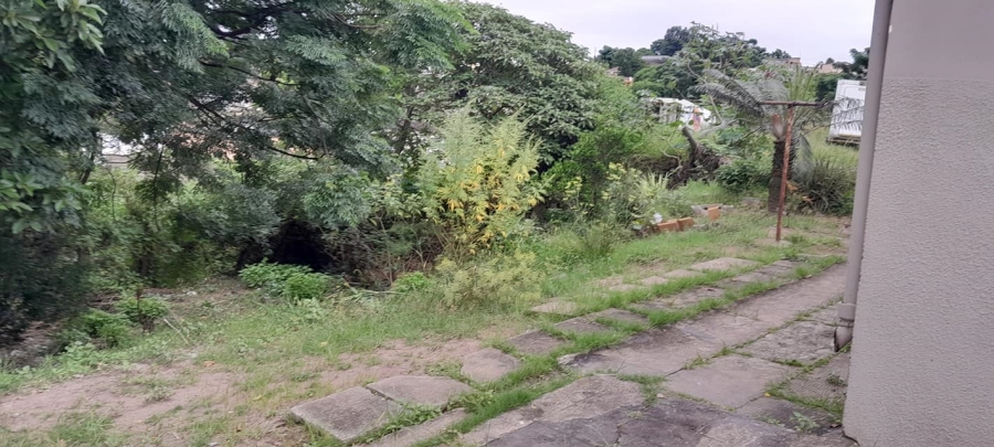 2 Bedroom Property for Sale in Kwandengezi KwaZulu-Natal