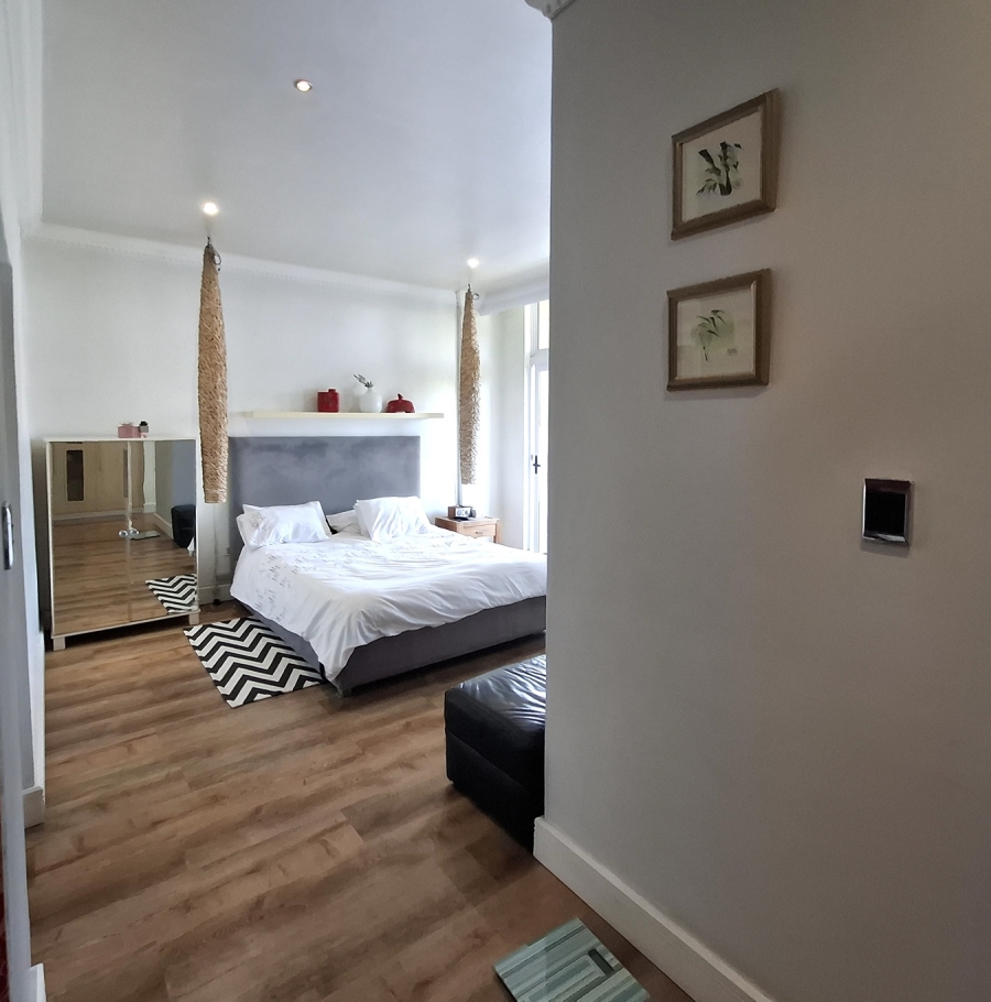 To Let 4 Bedroom Property for Rent in Essenwood KwaZulu-Natal