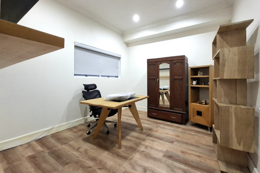 To Let 4 Bedroom Property for Rent in Essenwood KwaZulu-Natal