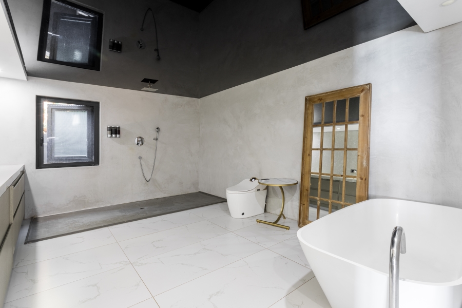 6 Bedroom Property for Sale in Sheffield Beach KwaZulu-Natal