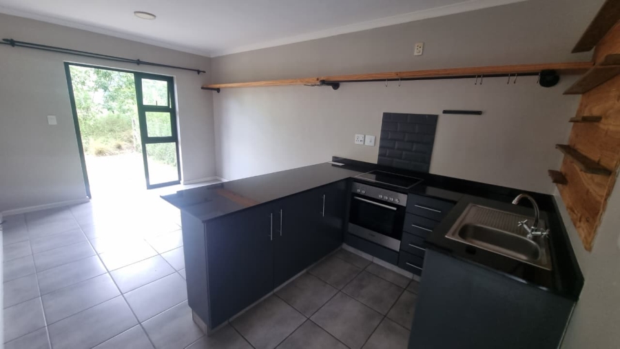 2 Bedroom Property for Sale in Waterfall KwaZulu-Natal