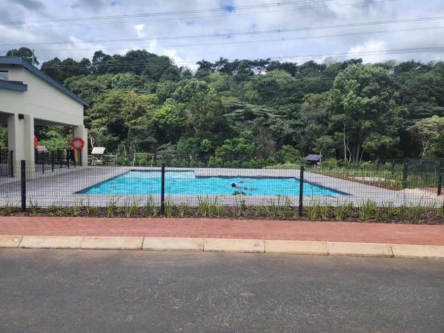 2 Bedroom Property for Sale in Waterfall KwaZulu-Natal