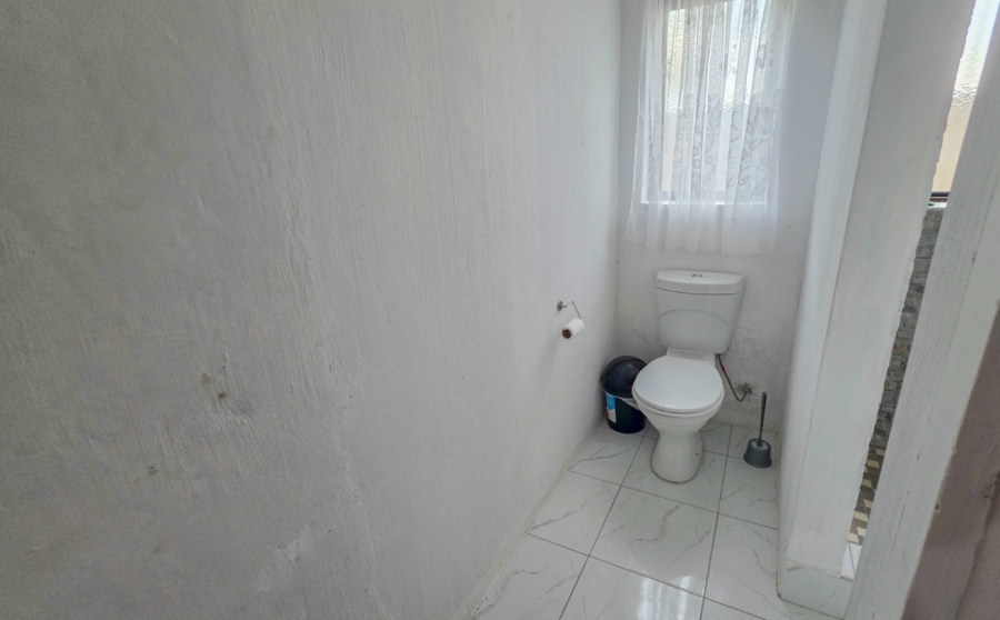 2 Bedroom Property for Sale in Margate Beach KwaZulu-Natal