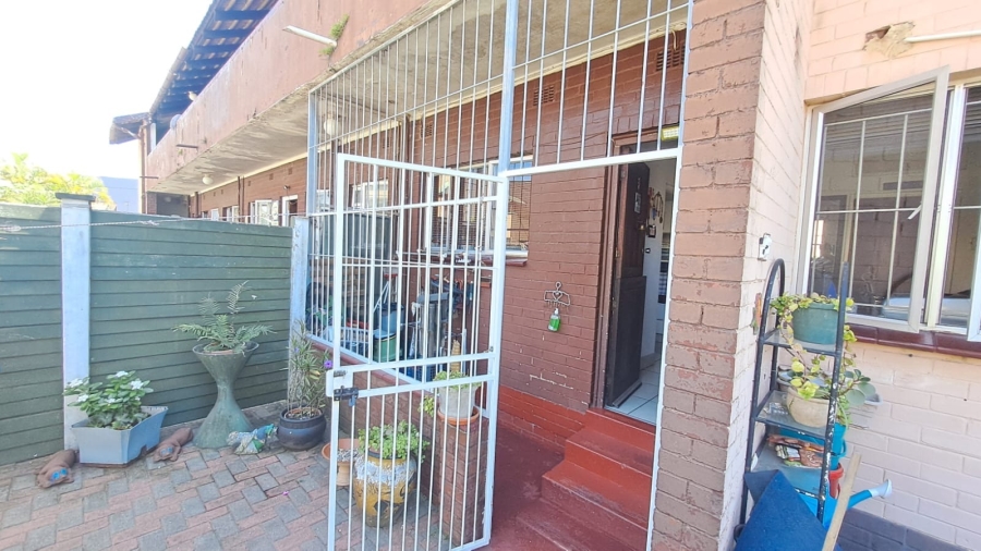 2 Bedroom Property for Sale in Bluff KwaZulu-Natal