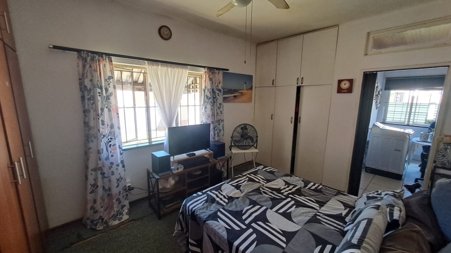 2 Bedroom Property for Sale in Bluff KwaZulu-Natal