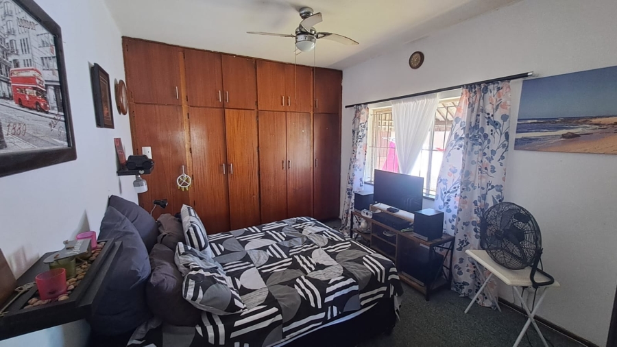 2 Bedroom Property for Sale in Bluff KwaZulu-Natal